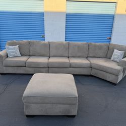 Beige Sectional Couch With Storage Ottoman 🚚🚛 Free Delivery 🚚🚛