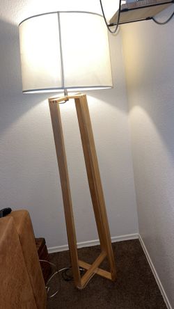 Tall lamp