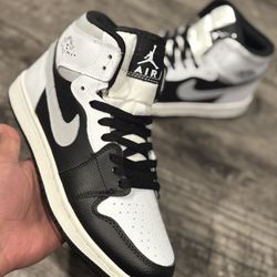 Jordan 1 Low Size 8 Size 8.5 Size 9.5 Size 10 Size 11  Men’s 