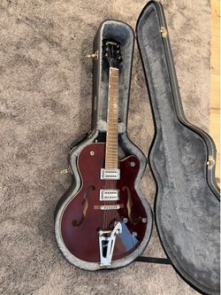 Gretsch G5120 electric guitar