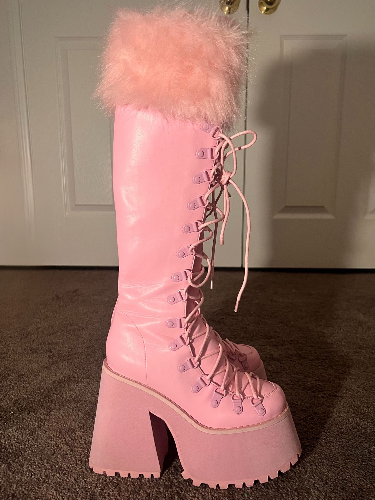 Dollskill Pink Furry platform Boots