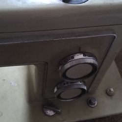 Universal Sawing Machine