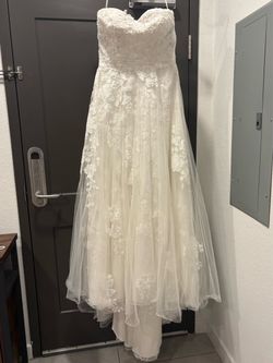 Wedding dress corset style