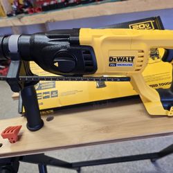 DEWALT
20V MAX Cordless Brushless 1 in. SDS Plus D-Handle Concrete and Masonry Rotary Hammer (Tool Only) MODEL # DCH133B