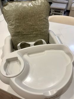 SAFETY deluxe booster seat
