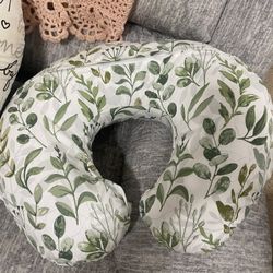 Infant Feeding Pillows 