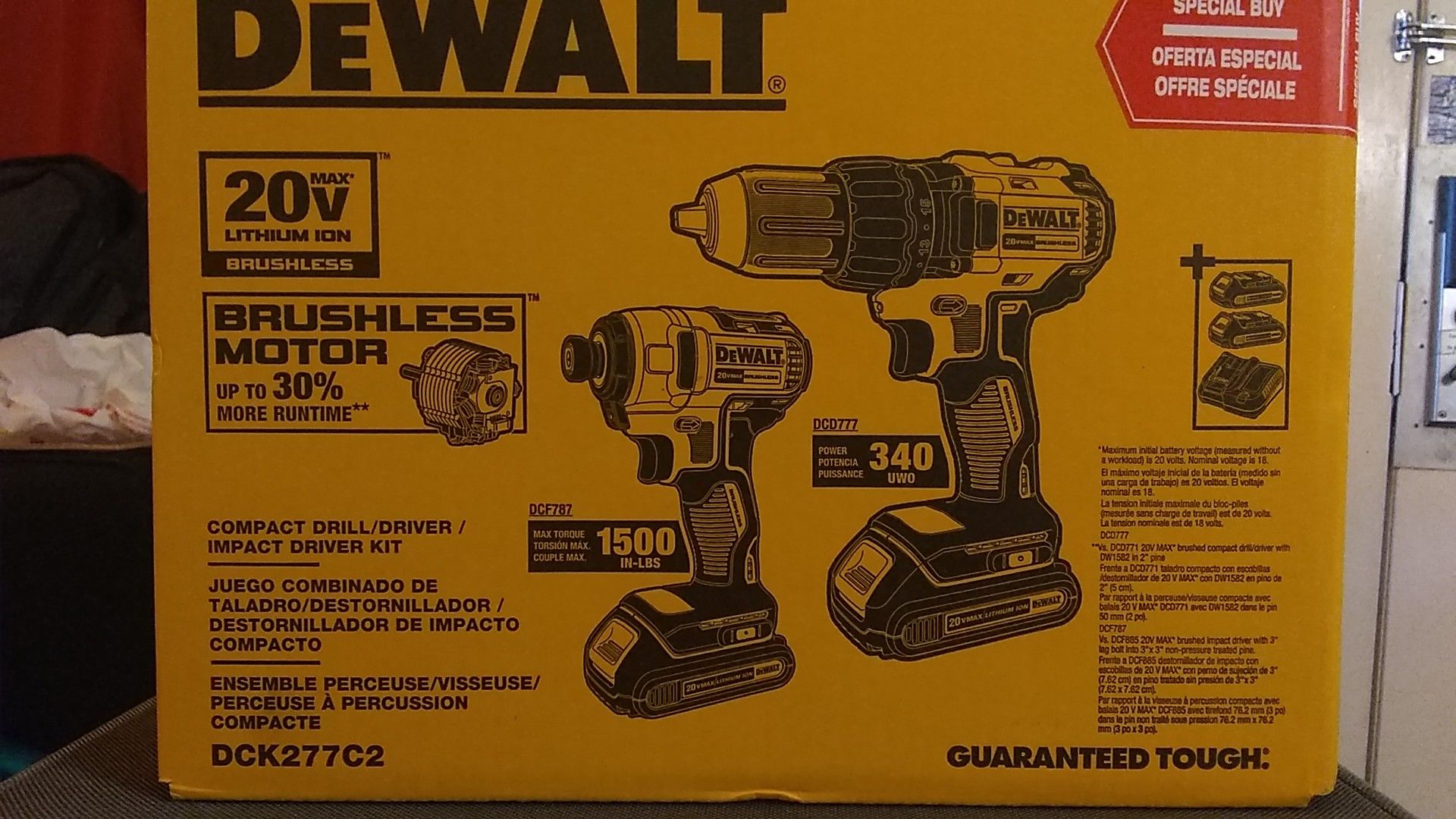 DeWalt 20v brushless motor compact drill