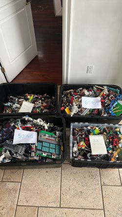 173 pounds of Legos!! Includes Ninjago, Star Wars and others