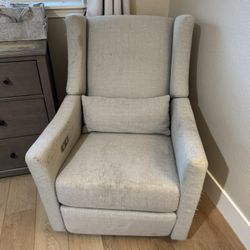 Babyletto Kiwi Electronic Recliner & Swivel Glider