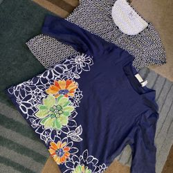 Two Women’s Size 1XL Tops