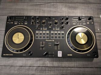 Pioneer DJ Controller LIMITED EDITION! (DDJ-REV1-N)