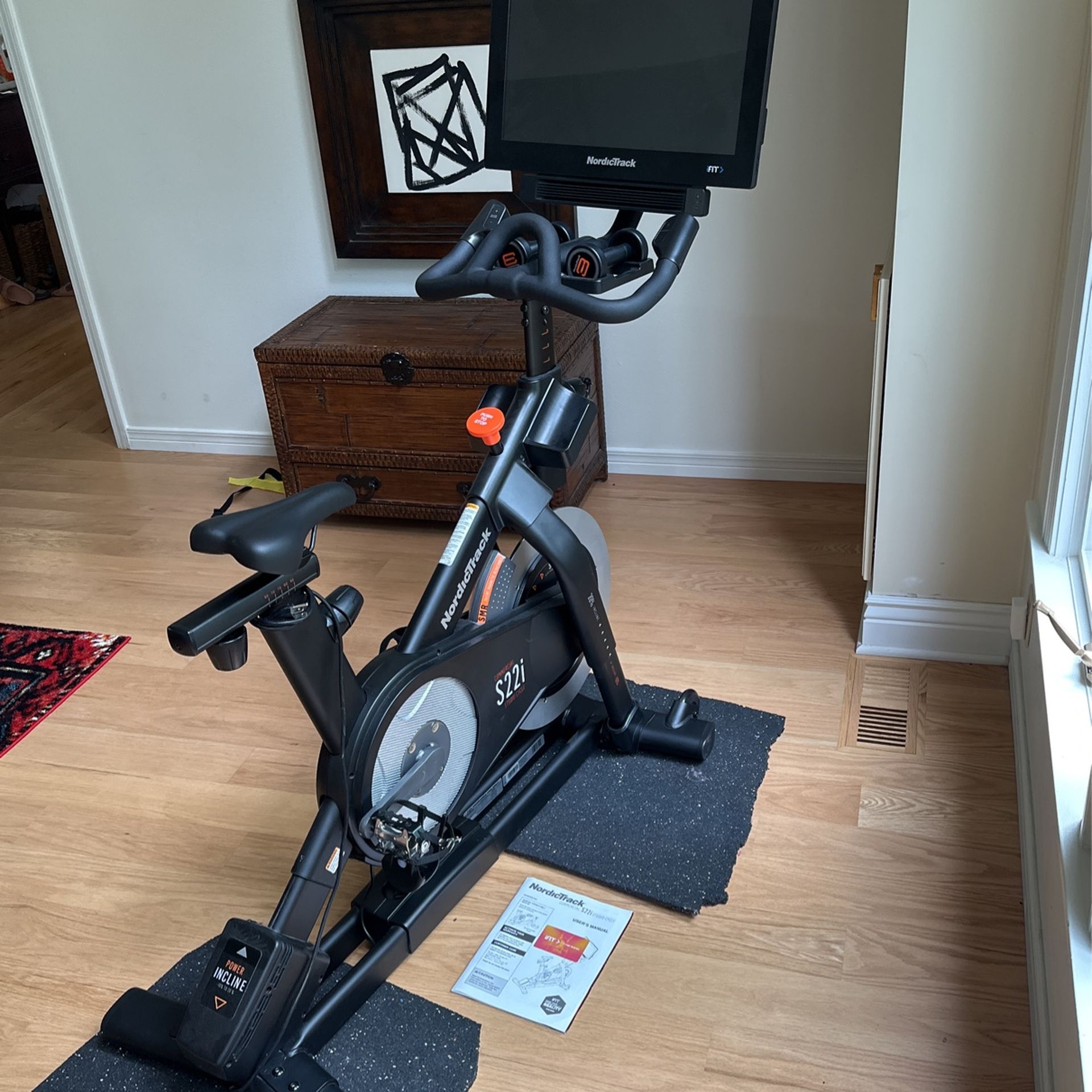 Commercial Studio Cycle S22i