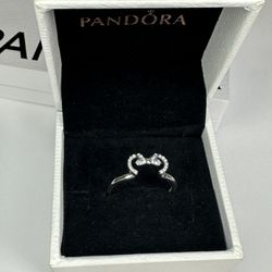925 Silver Pandora Style Ring . Size 8.!