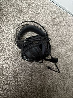 Hyper x Cloud Revolver Gaming Headset
