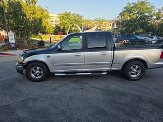 2001 Ford F150  Super Crew. 5.4 liter 172645 miles