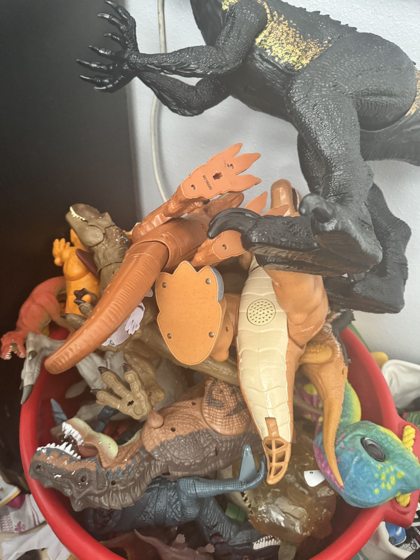 Large Lot of Over 100 Dinosaur Toys Includes Jurassic Park Branded Figures