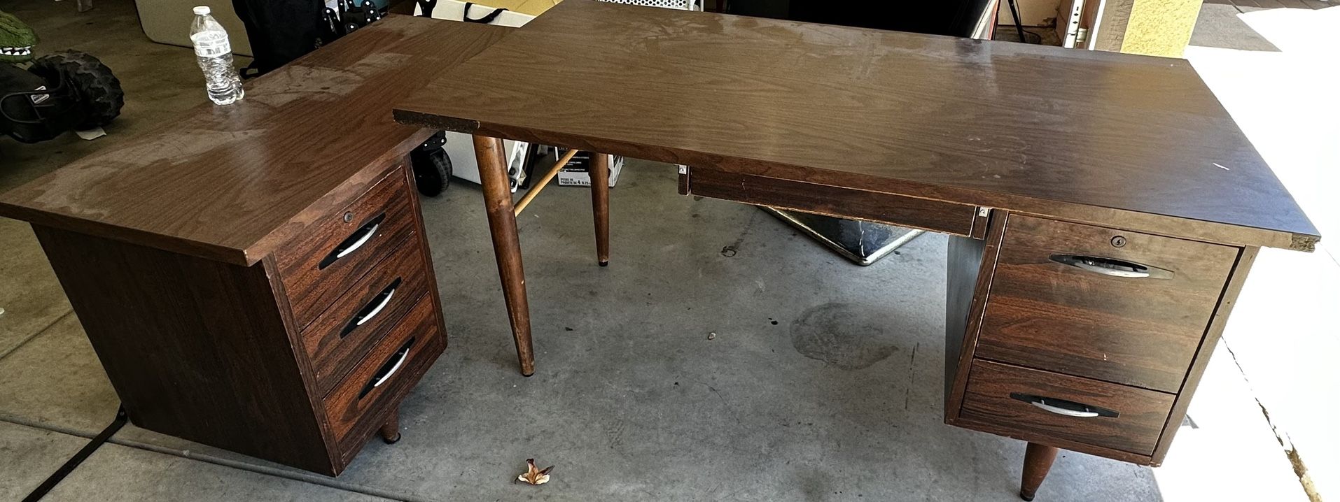 60 X 30 L Shaped Desk Free