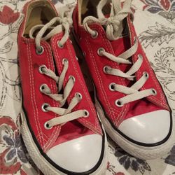 Red Converse👟