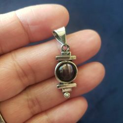 Sterling Silver Necklace Pendant with Purple Onyx