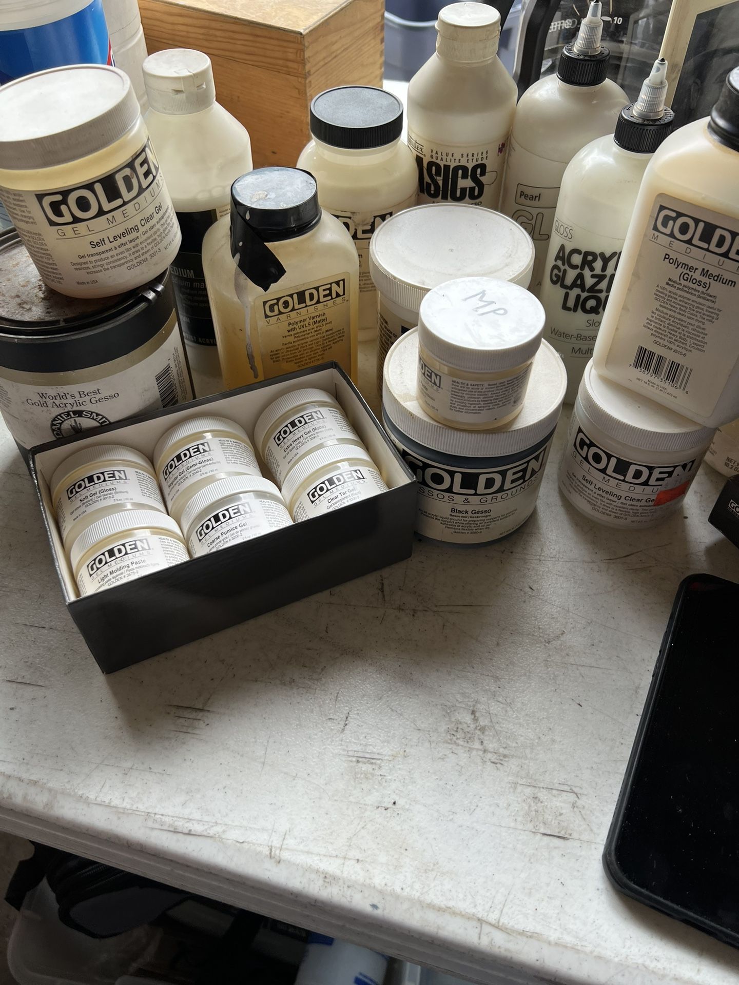 Variety Of Golden Gel Gloss And Acrylic Glazing Products