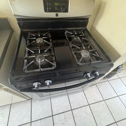 4 burner gas stove