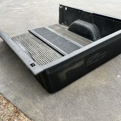 Full Size Truck, Bedliner, 6 Feet Long