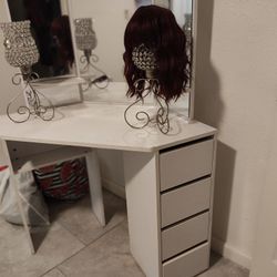 Vanity 