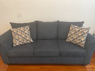 Like New Queen Navy Kylie Couch with Queen Size Pullout Bed