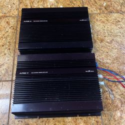 2  ALPINE AMPLIFIERS.  OLDSCHOOL.  4 CHANNEL 