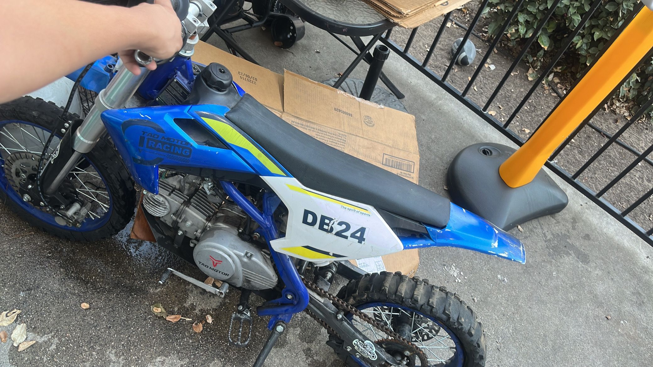 Tao tao 125cc dirt on sale bike for sale