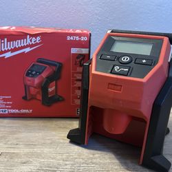 Milwaukee M12 12-Volt Lithium-Ion Cordless Electric Portable Inflator (Tool-Only)