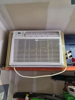 Window air conditioner