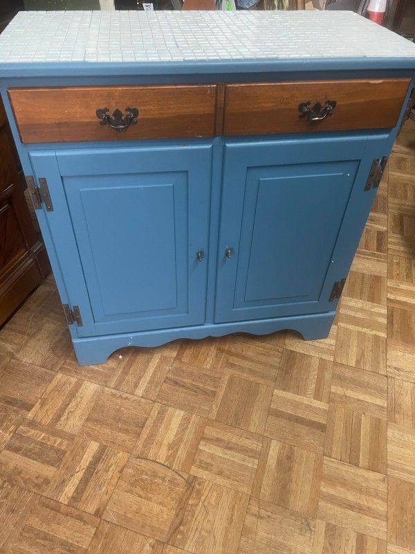 Vintage Wood Cabinet Bar 32 By 32 By 16