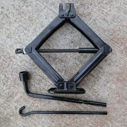 Brand New Scissor Jack