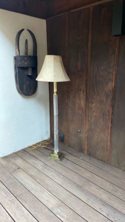 Etched glass floor lamp Hollywood Regency