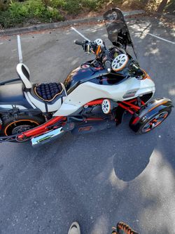 2015 Can-Am Spyder F3-S SM6 -Performance Upgraded Clean Title