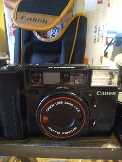 VINTAGE CANNON AF35MM II/ WITH CASE AND 2 LENS..EXCELLENT SHAPE