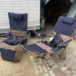 Folding Chairs 