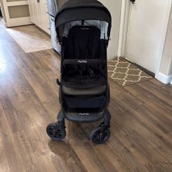 NUNA Pipa Stroller 