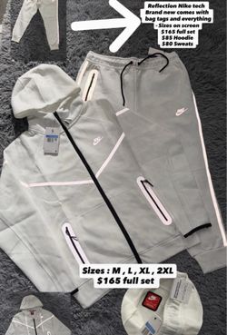 Full reflective white Nike tech size large