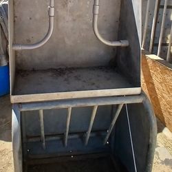 Horse Feeders