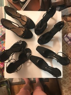 4 pairs of size 9 high heels all in good condition for 75$