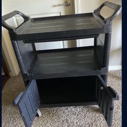 ROLLING CABINET $39 RUBBERMAID 