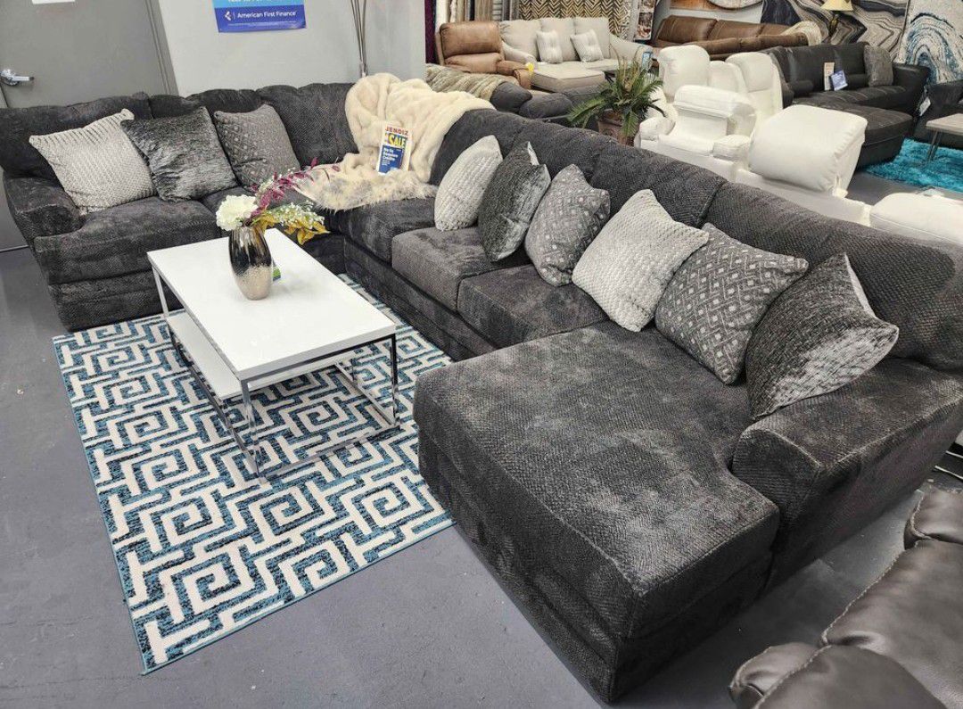 Black Friday 🖤Brand New|Mammoth 3 Piece Sectional With Chaise|Living Room 🚚Fast Delivery 
