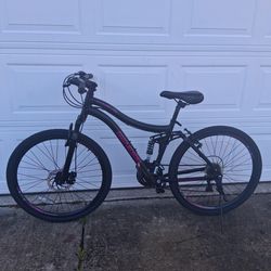 Bike  genesis maeve full suspension  great condition