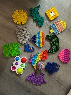 Variety pop it/ fidget/tactile toy lot