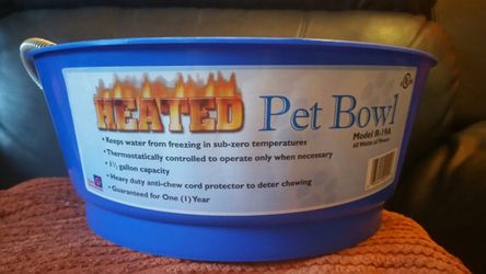 HEATED Water Bowl 60 full watts! NEW