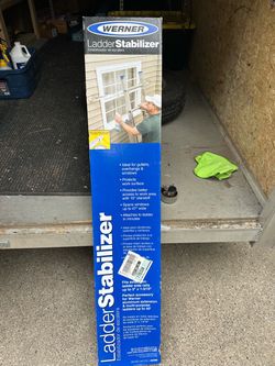 Werner Aluminum Ladder Stabilizer AC96
