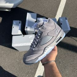 Jordan 5 wolf Grey Men’s and Youth