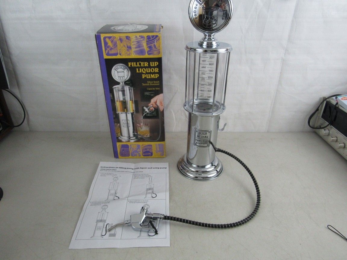 Godinger Fill'Er up Gas Pump 32 Oz Liquor Dispenser~Opened Box Never Used!